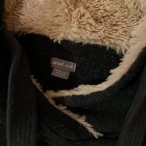 Aerie fuzzy hoodie